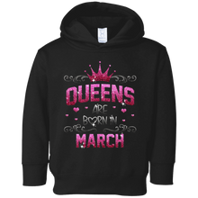 Queens Are born In March Crown Pink Glitter T-Shirt