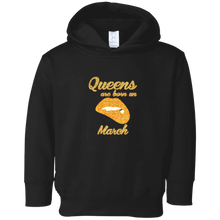 Queens Are Born In Lip March T-shirt