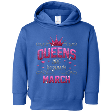 Queens Are born In March Crown Pink Glitter T-Shirt