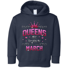 Queens Are born In March Crown Pink Glitter T-Shirt