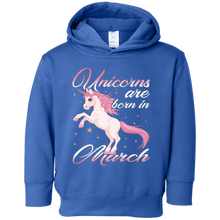 Unicorns Are Born In March Unicorns Birthday T-Shirt